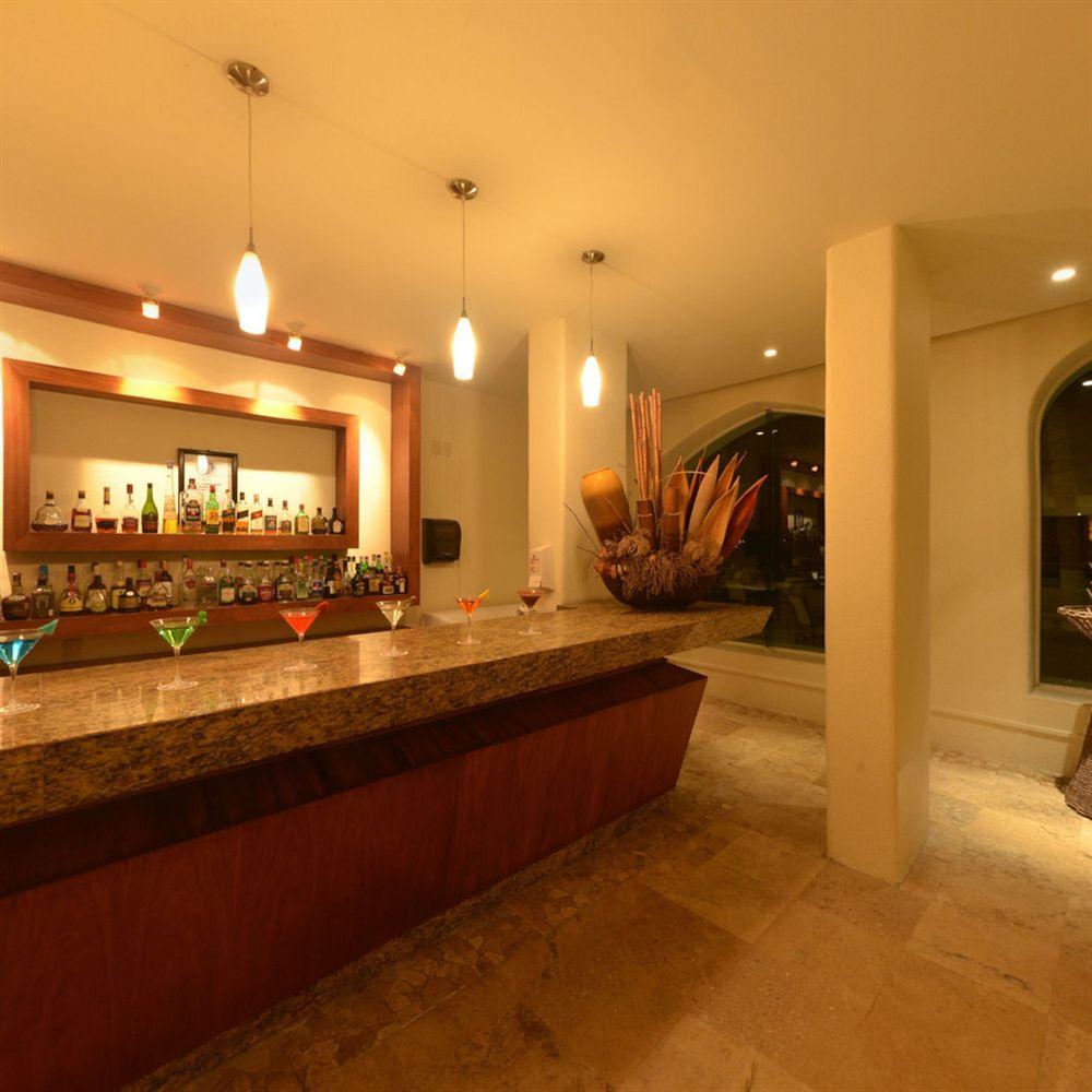 Camino Real Manzanillo Hotel Bagian luar foto